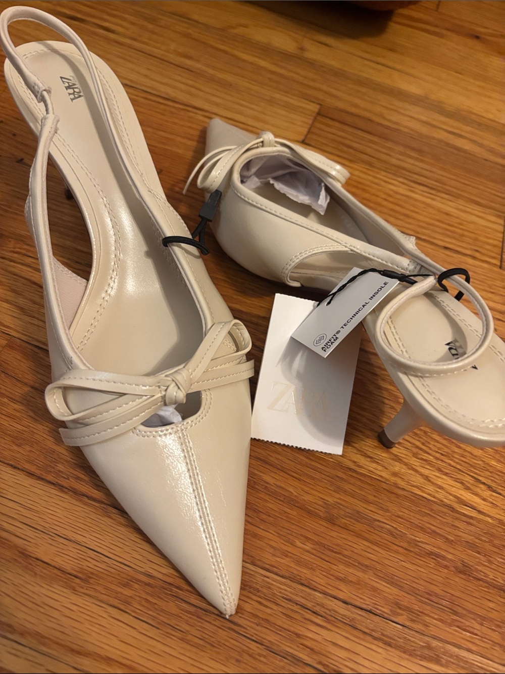 ZARA Cream Pointed Toe Slingback Heels with Bow